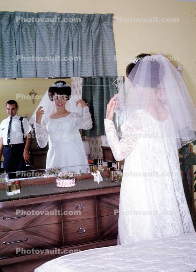 Bride, bed, bedroom, veil, Mirror, 1960s