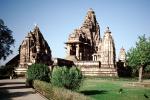 Temple, Khajuraho, Madhya Pradesh, CAIV02P03_16