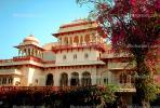 Rambagh Palace Hotel Jaipur, Gardens, building, Rajasthan, CAIV02P05_12.0627