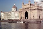 Gateway to India, Mumbai, building, CAIV03P09_09
