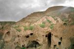 Cappadocia (Kapadokya), Cliff Dwellings, Cliff-hanging Architecture, CAUV01P14_04