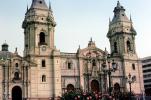 Catedral de Lima, Plaza de Armas, (Plaza Mayor)