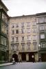 Hagenauer House, Mozarts Birthplace, Baroque townhouse, Gerburtshaus, building, residence, Salzburg, CEAV01P11_09