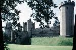 Warwick Castle, built 1394, parapet, England
