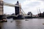 Tower Bridge, River Thames, London, CEEV07P05_01