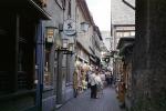 Shoppers, Alley, alleyway, Rudesheim, CEGV05P03_06