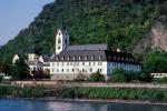 Wallfahrtsort, Kamp-Bornhofen, Church, Houses, Village, Town, Hill, Mountain, Rhine River Gorge, (Rhein), Rhine River, CEGV06P04_14