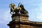 Chariot, Horses, Biga, Man, helmet, Snake, Bronze Statue, Millennium Monument, Heroes Square, Budapest, CEHV01P10_05.2591