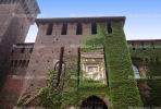 Ive Castello Sforzesco, Building