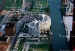 River City Condominiums, two half circles building, South Branch Chicago River