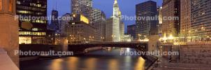 Chicago River, Panorama, Twilight, Dusk, Dawn, buildings, skyscrapers, cityscape, skyline, CLCV07P01_01