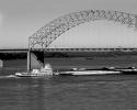 Pushertug American Heritage, Barges, Towboat, Hernando Desoto Bridge, Interstate Highway I-40, 22 October 1993, CMTV01P02_09BW