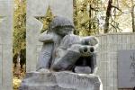 Alaska Veterans Memorial, Mile 147.2 of the Parks Highway, CNAV02P04_03