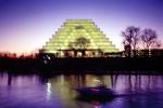 Ziggurat Pyramid building, Architect Edwin Kado, Sacramento River, CNCV06P04_04