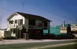 John's Pass Cottages, Fleet's Inn, Cars, Treasure Island, Saint Petersbeurg Florida, 1950s, COFV01P01_04