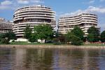 Watergate, Republican Party Skullduggery, Nixon, Criminals, The Potomac River, CONV03P13_01