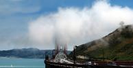Golden Gate Bridge in the summer fog, CSFD05_274