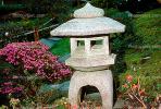 Hakone Japanese Tea Garden, stone lantern, detail, building