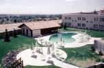 Pool, Building, plaza, poolside, motel, 1960s, CSMV02P10_19