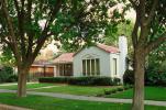 House, Single Family Dwelling Unit, Home, lawn, residence, building, 31 October 1983