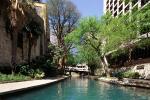 Holiday Inn Hotel, Rive, trees, Paseo del Rio, the Riverwalk, San Antonio, 25 March 1993, CTXV02P04_11