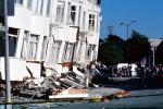 Collapsed Apartment Building, Fillmore Street, Marina district, Loma Prieta Earthquake (1989), 1980s, DAEV02P03_03
