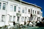 Collapsed Apartment Building, Fillmore Street, Marina district, Loma Prieta Earthquake (1989), 1980s, DAEV02P03_08