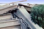 Pancake Collapse, Cypress Freeway, Loma Prieta Earthquake (1989), 1980s, DAEV02P12_18B