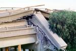 Pancake Collapse, Cypress Freeway, Loma Prieta Earthquake (1989), 1980s, DAEV02P12_19