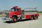 Ford L9000, Tanker 50, West Peculiar Fire Protection District, DAFV10P13_04