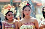 Dance in Bali, EDAV02P14_01