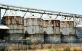 rusting Silo, Central Valley, FMNV07P15_11