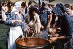 Women, Apple Butter, bonnets, Parke County Indiana, 1966, 1960s, FPFV01P01_17