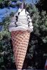 ice cream cone, Chocolate, Vanilla, Waffle Cone, FPRV02P03_11
