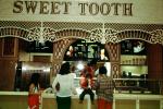 Sweet Tooth, Mall Restaurant, FRBV04P11_06