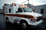 Ambulance, 17th street, Potrero Hill, January 2000, HEPV04P06_05