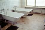 Bath Tub, Tile, Bathroom, washroom, Orphanage, Tashkent, HHPV01P08_18