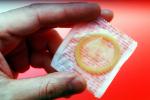 Condom, HPSV01P03_04