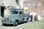 Bell System Telephone Truck, Pickup truck, men, 1950s, ICEV01P01_01