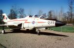 035, Royal Canadian Air Force, RCAF, McDonnell F-101 Voodoo, MYFV11P12_08