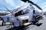 Bell AH-1 Huey Cobra, MYMV04P05_09