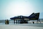 A-4F Skyhawk, The Blue Angels, Number-6, MYNV01P15_11