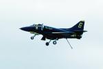 A-4 Skyhawk, Blue Angels, Number-6, tailhook, MYNV03P09_01B