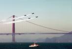 Golden Gate Bridge, McDonnell Douglas F-18 Hornet, Blue Angels, MYNV04P07_10.1703