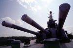 Gun Turret, Barrel, USS North Carolina (BB-55) Battleship, Cape Fear River, Riverfront, Wilmington, North Carolina, MYNV15P07_18