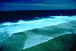 Big Waves in the middle of the ocean, Coral Reef, Barrier Reef