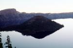 Wizard Island, Crater Lake National Park, water, NNOV02P13_01