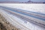 Bonneville Salt Flats, NSUV07P12_12