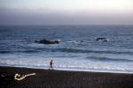 Pacific Ocean, Beach, waves, cold, Southern California, PBAV02P09_13