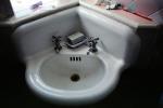 sink, faucet, porcelain, PDRV01P09_14